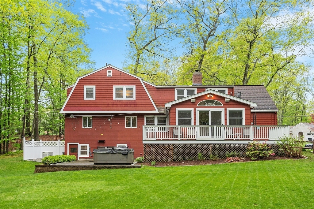 Property Photo: 8 Footpath Rd MA 01824