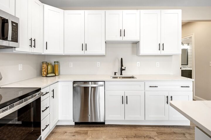 Property Photo:  242 Atlantic Ave - Short Term 2  MA 02045 