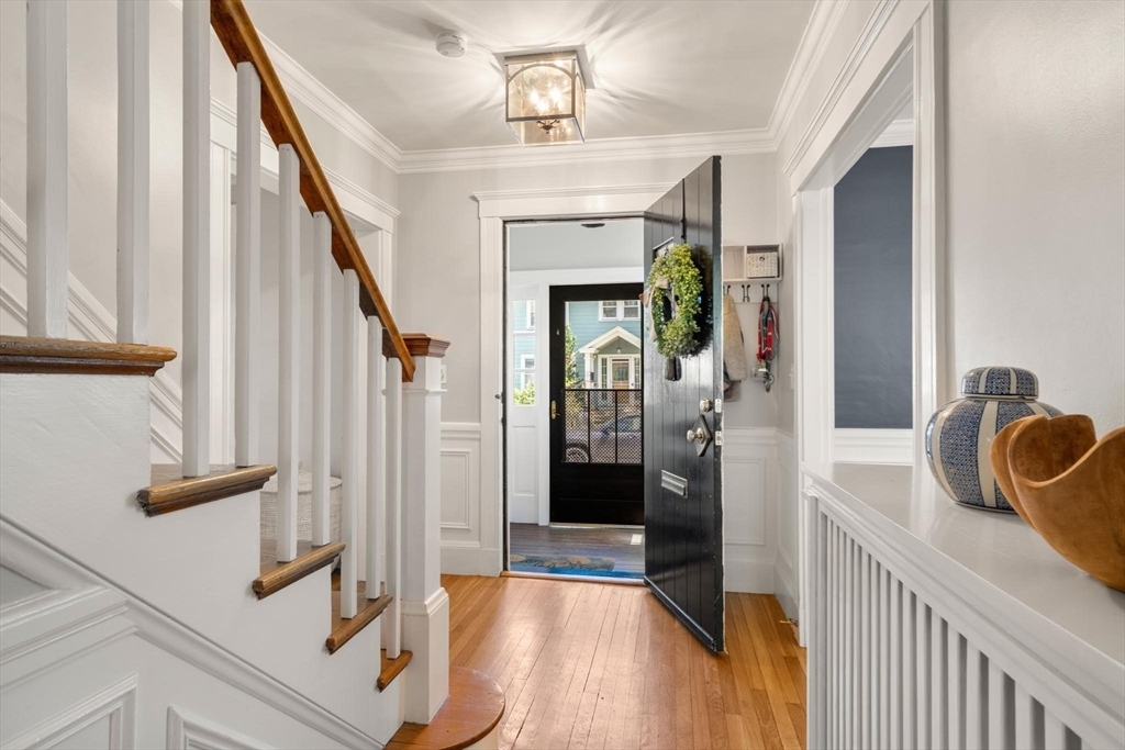 Property Photo: 5 Ionia St MA 02466