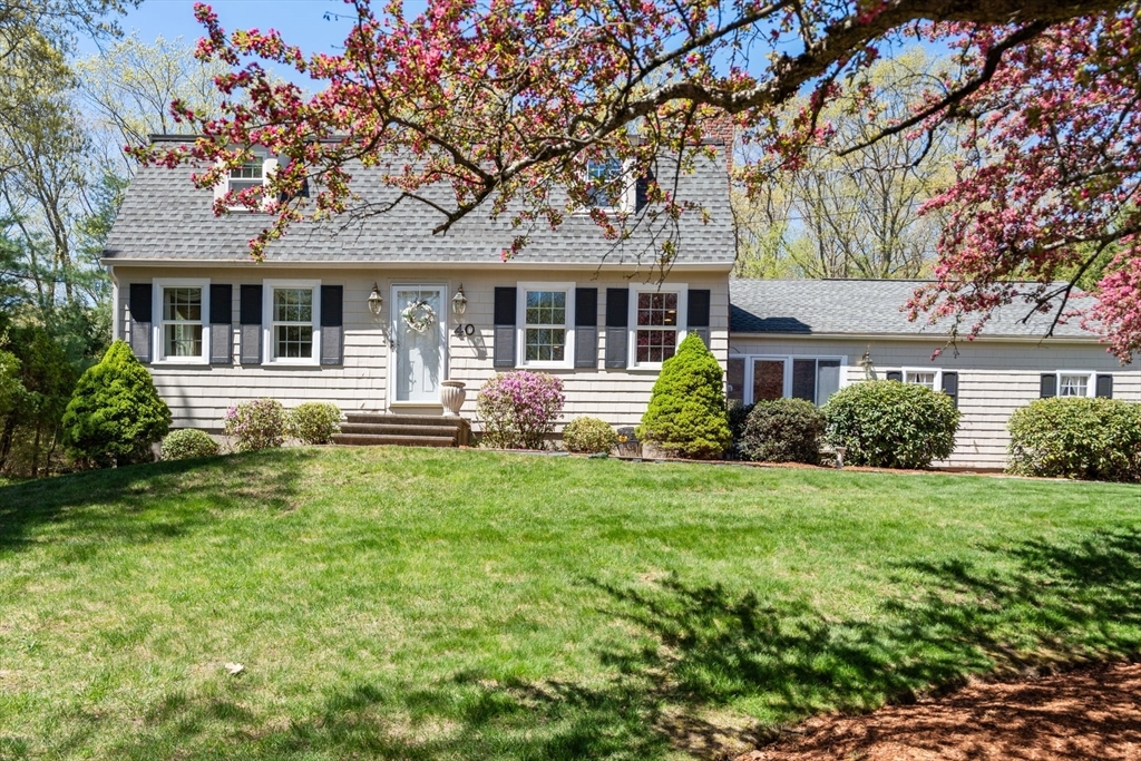 Property Photo: 40 Amble Rd MA 01824