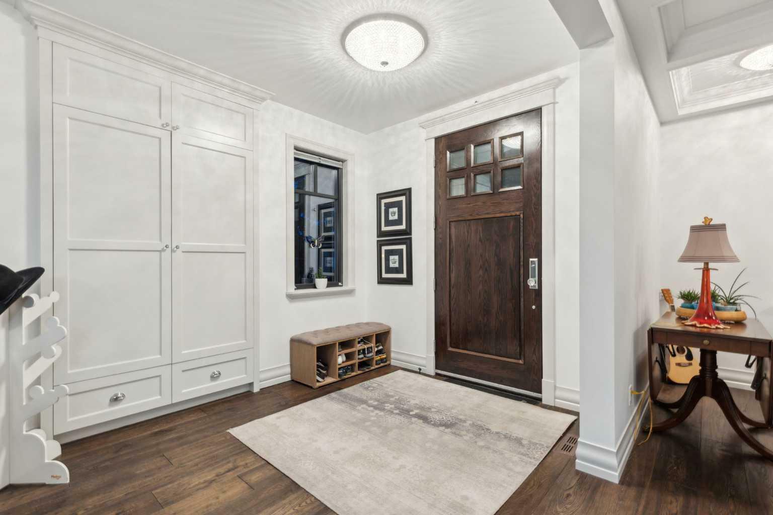 Property Photo: 2208 32 Avenue SW AB T2T 1X1