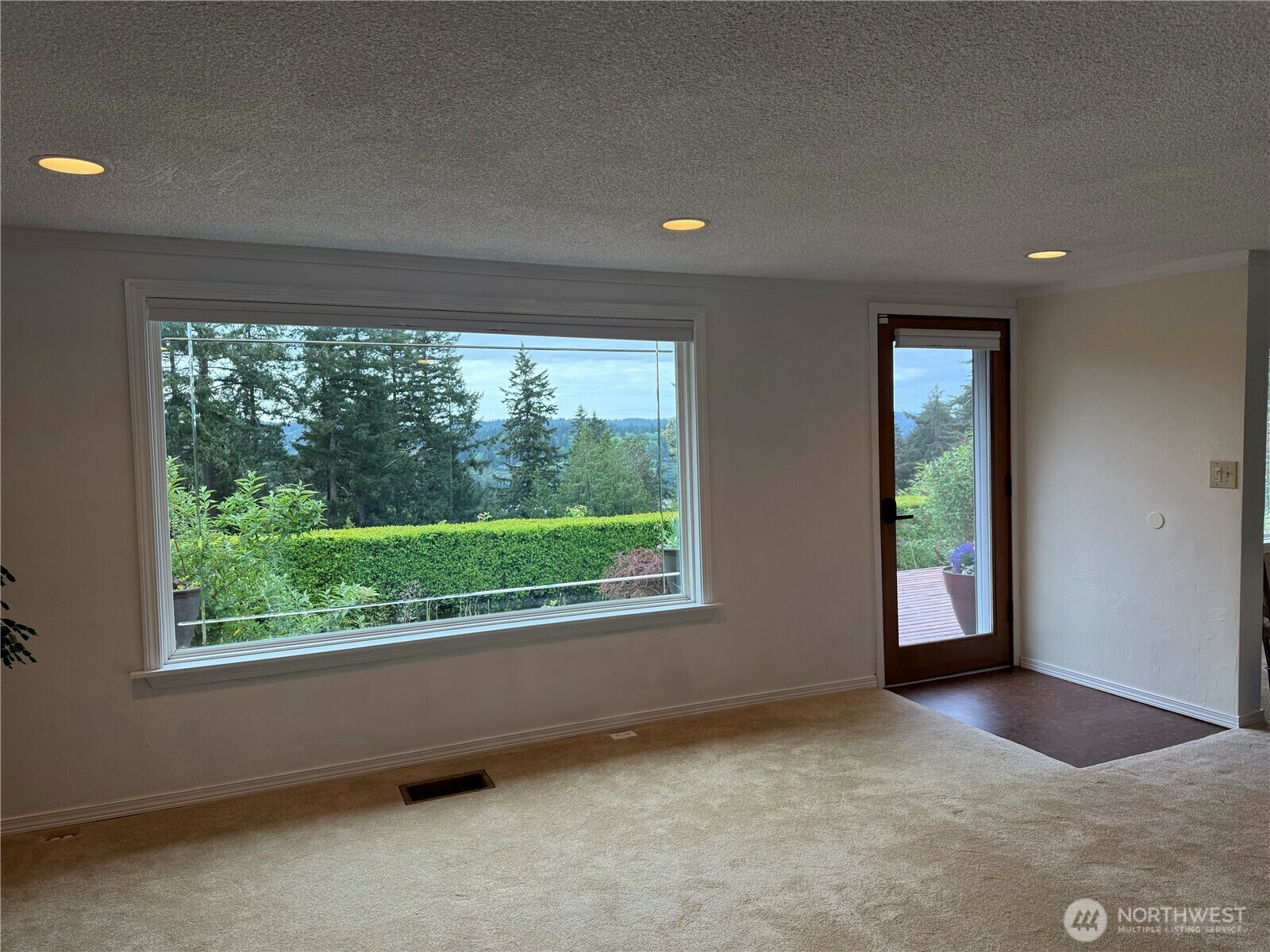 Property Photo: 21926 Vashon Highway SW WA 98070