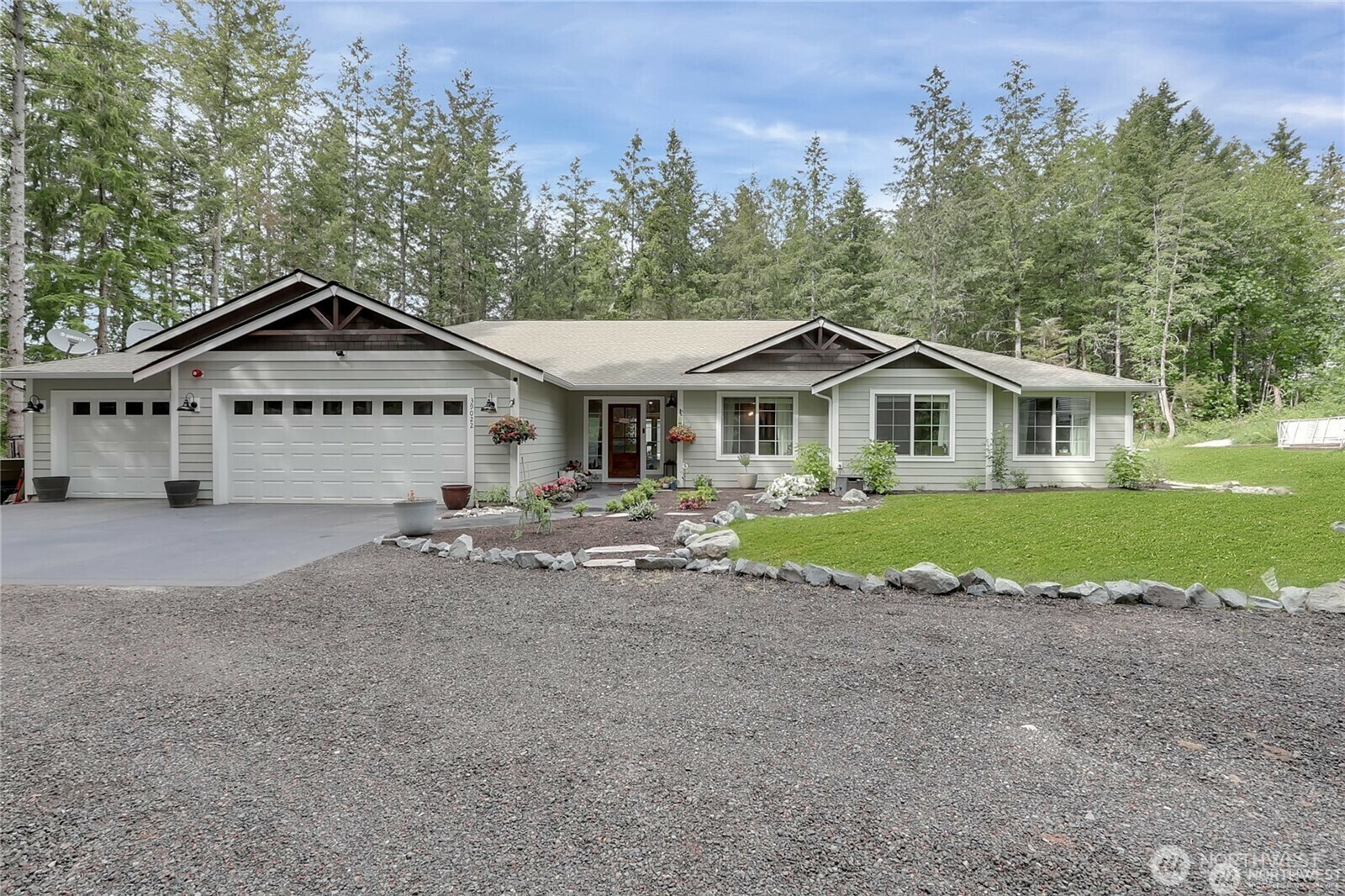 Property Photo: 39022 Mountain Park Drive E WA 98580
