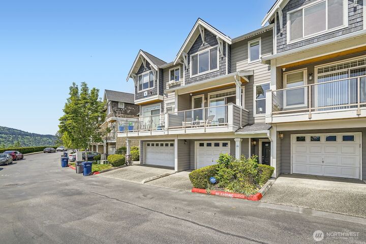 Property Photo: 23120 SE Black Nugget Rd X2 WA 98029