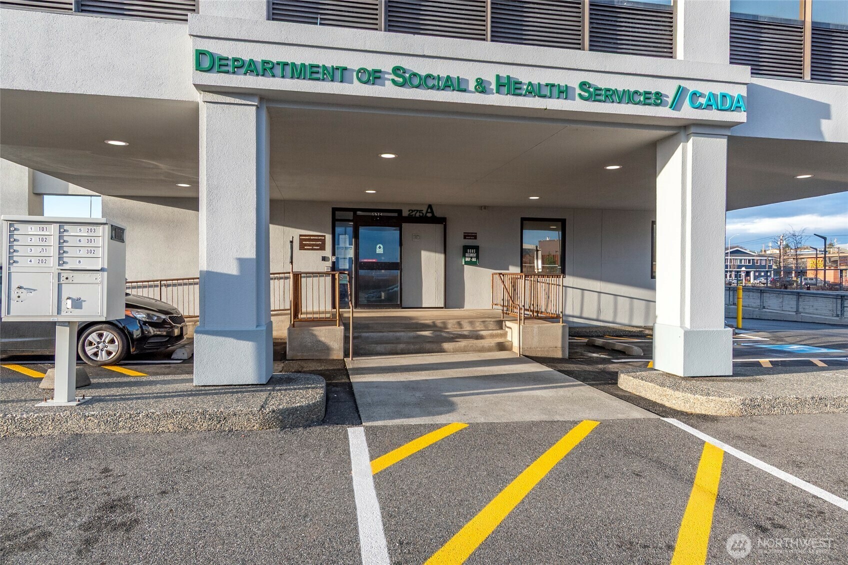 Property Photo: 275 SE Pioneer Way 102 WA 98277