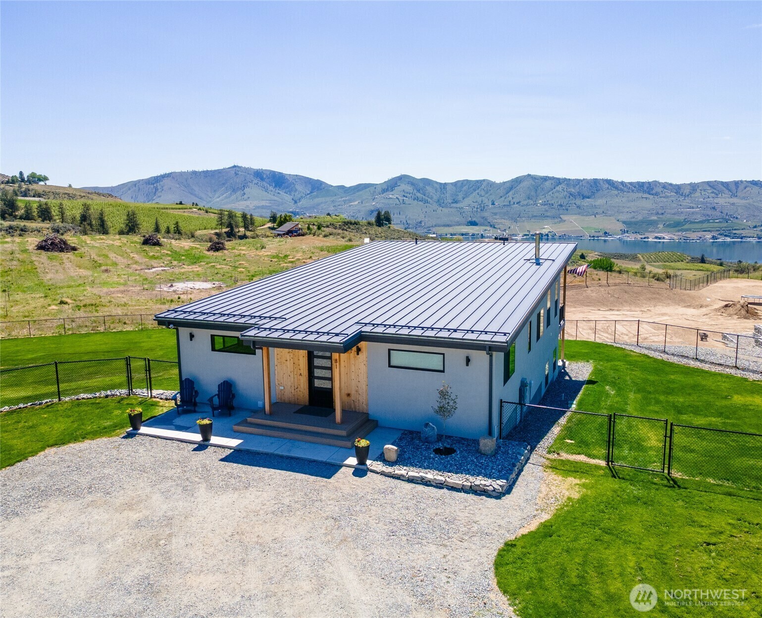 Property Photo:  81  Nora Lane  WA 98816 