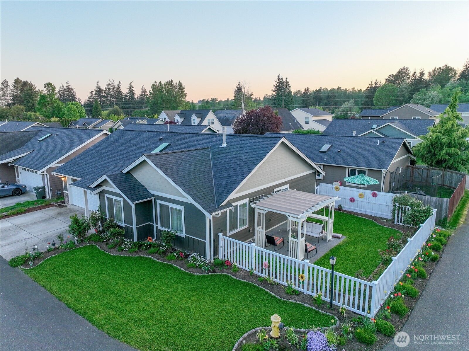 Property Photo:  6540  Endeavor Street  WA 98248 