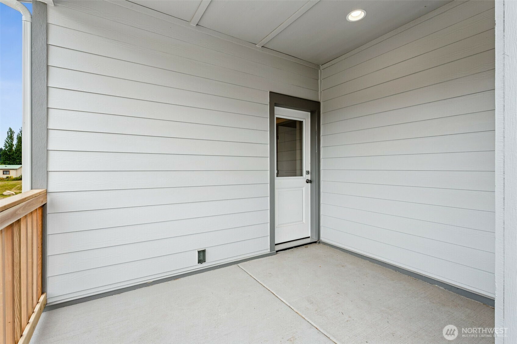Property Photo:  81 E Compass Lane  WA 98524 