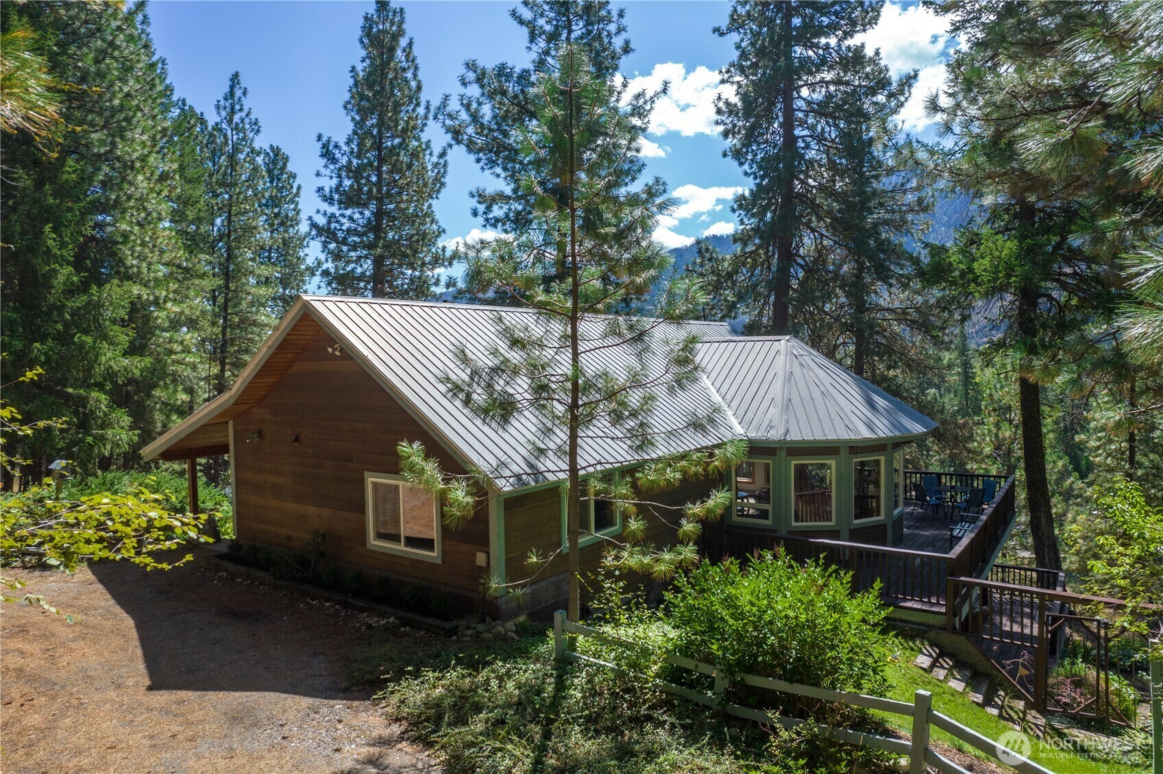 Property Photo: 13 Sunflower Lane WA 98862