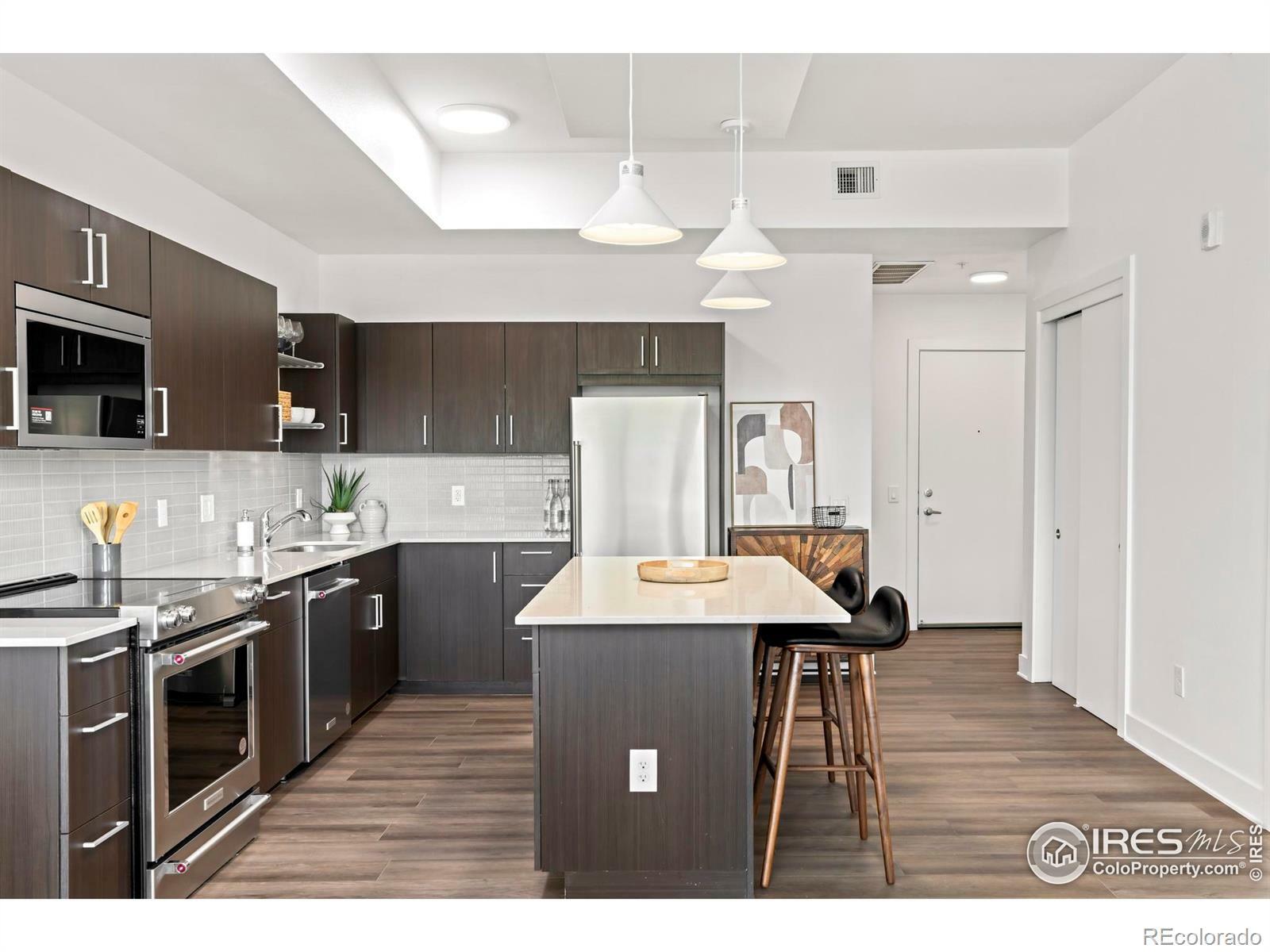 Property Photo: 1707 Walnut Street 205 CO 80302