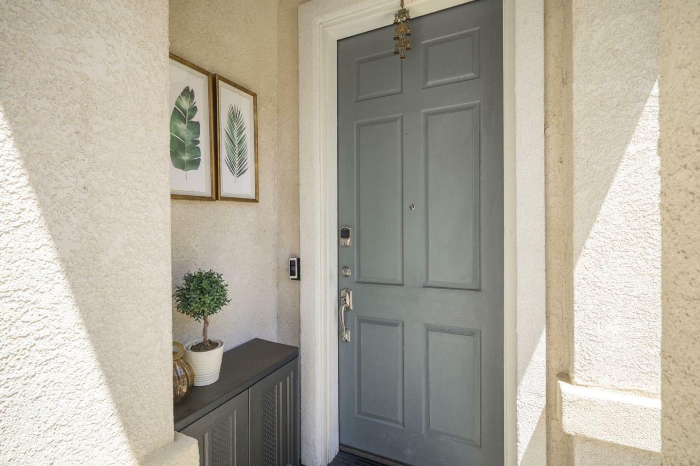 Property Photo: 2168 Pettigrew Drive CA 95148