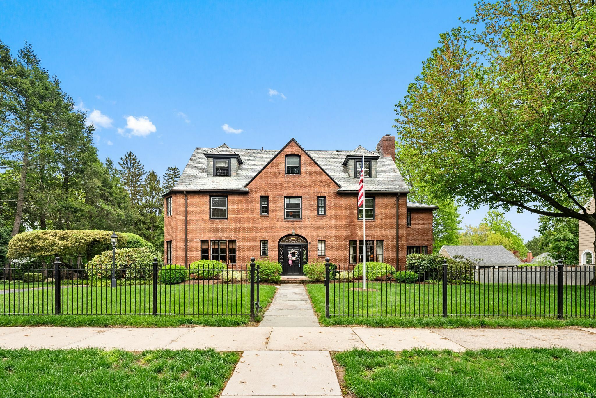Property Photo: 44 Walbridge Road CT 06119