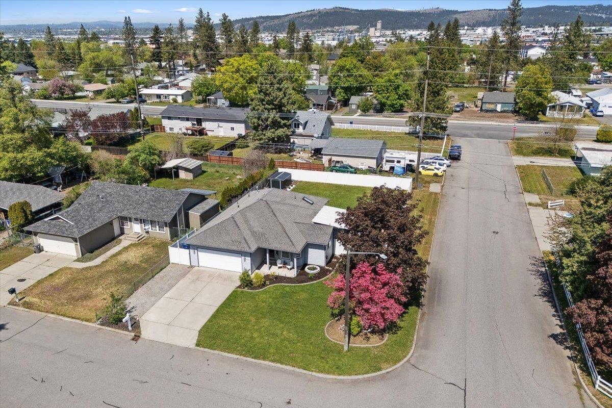 Property Photo: 6419 E 9th Ave WA 99212