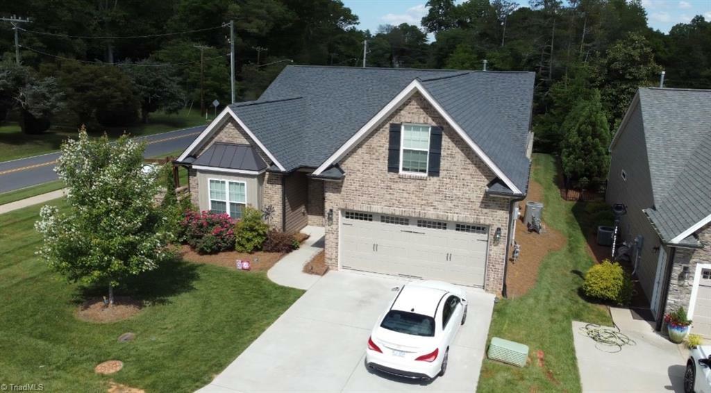 Property Photo: 3855 Rutherford Court NC 27106