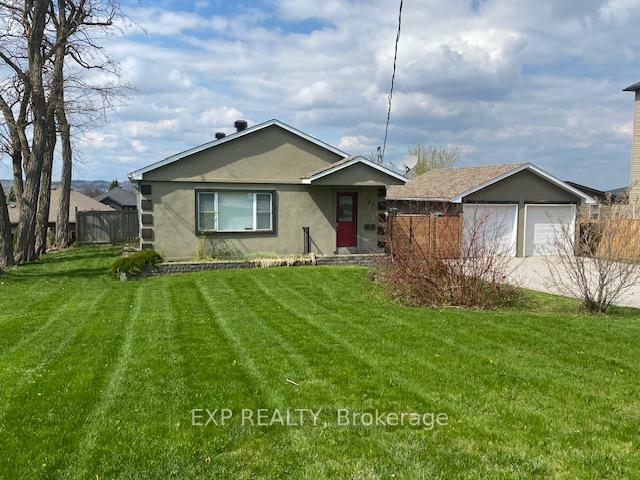 Property Photo: 182 Ardagh Road ON L4N 3V6