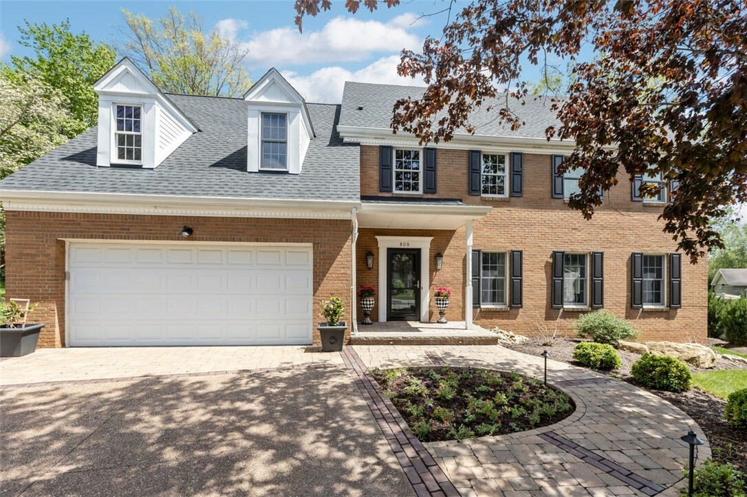 Property Photo: 809 Timber Trail PA 15071
