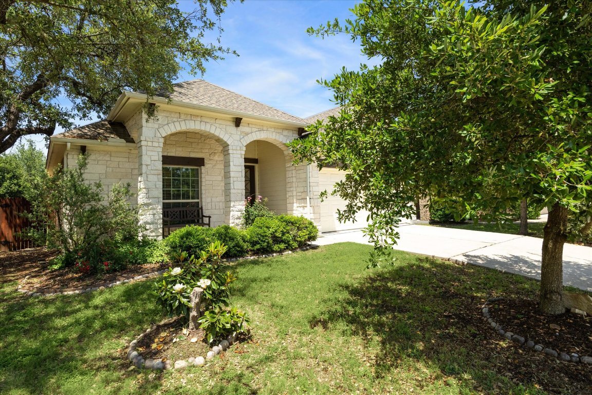 Property Photo: 5504 Pincushion Daisy Drive TX 78739