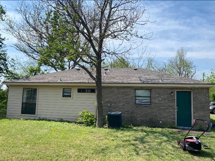 Property Photo: 5 S 19th Street TX 76504