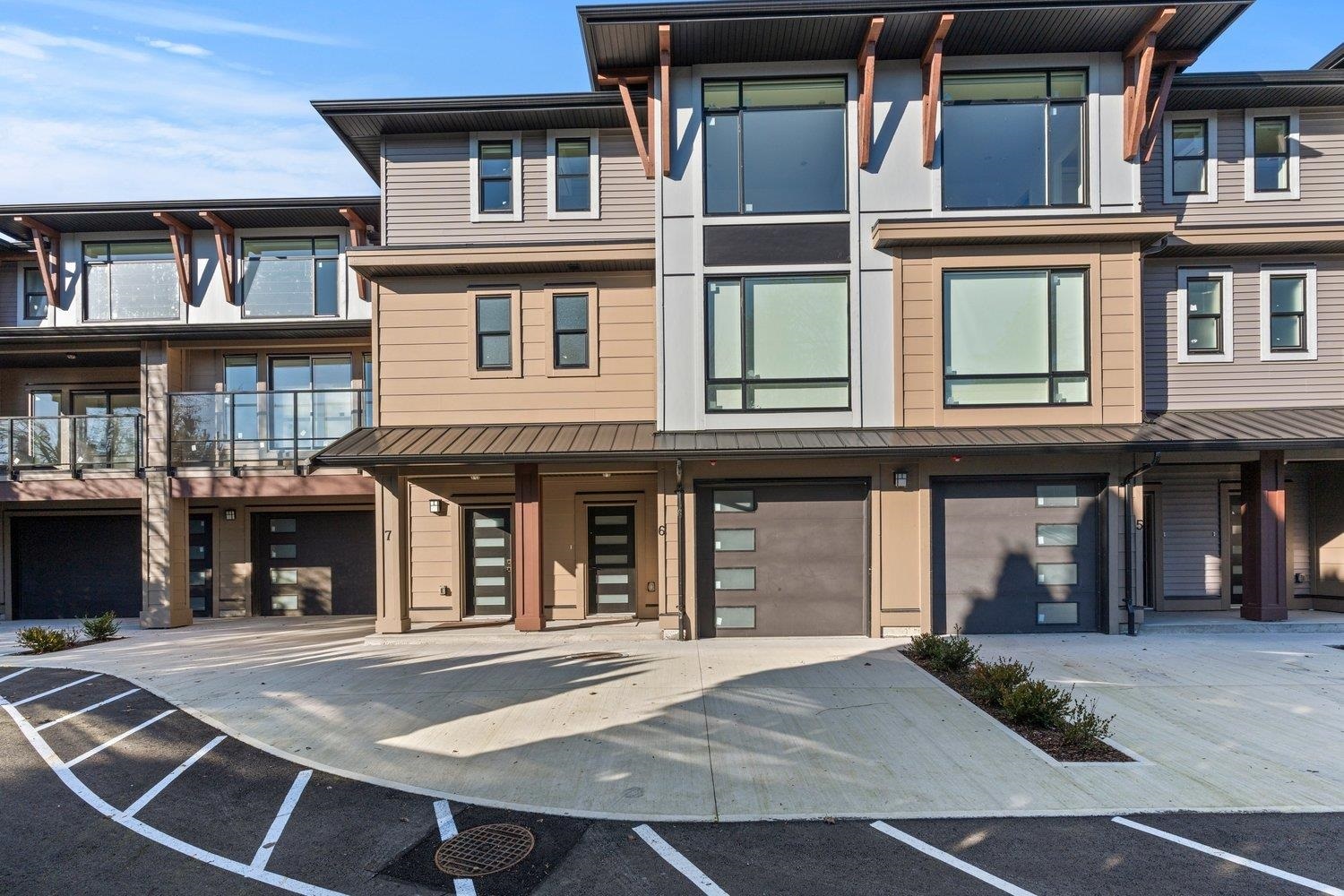 Property Photo: 9603 Broadway Street 6 BC V2P 5T7