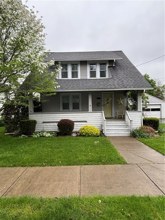 733 Robinson Street  Elmira NY 14904 photo