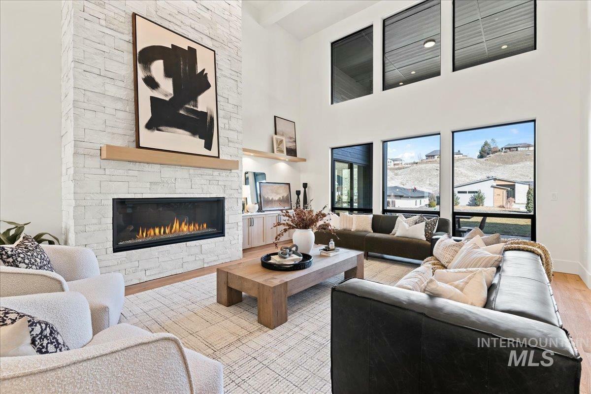 Property Photo: 4502 N Accipiter Way ID 83703