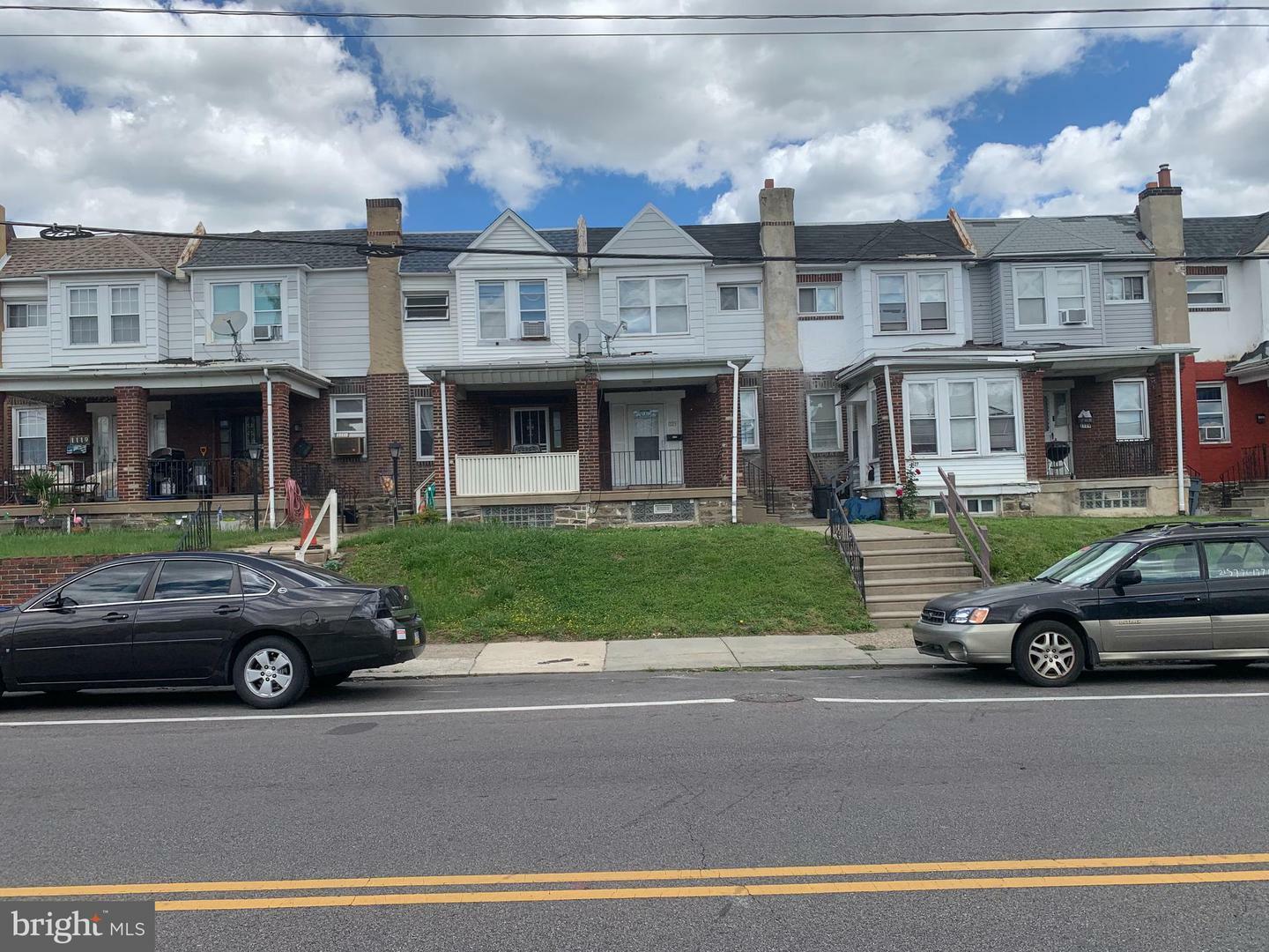Property Photo: 1125 Bridge Street PA 19124