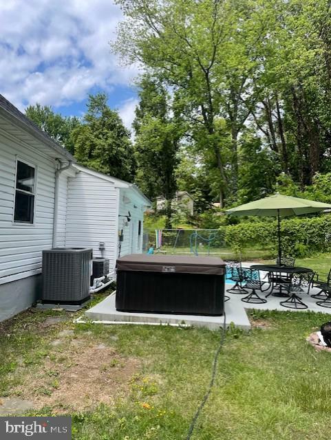 Property Photo: 13203 Treetop Court VA 22191
