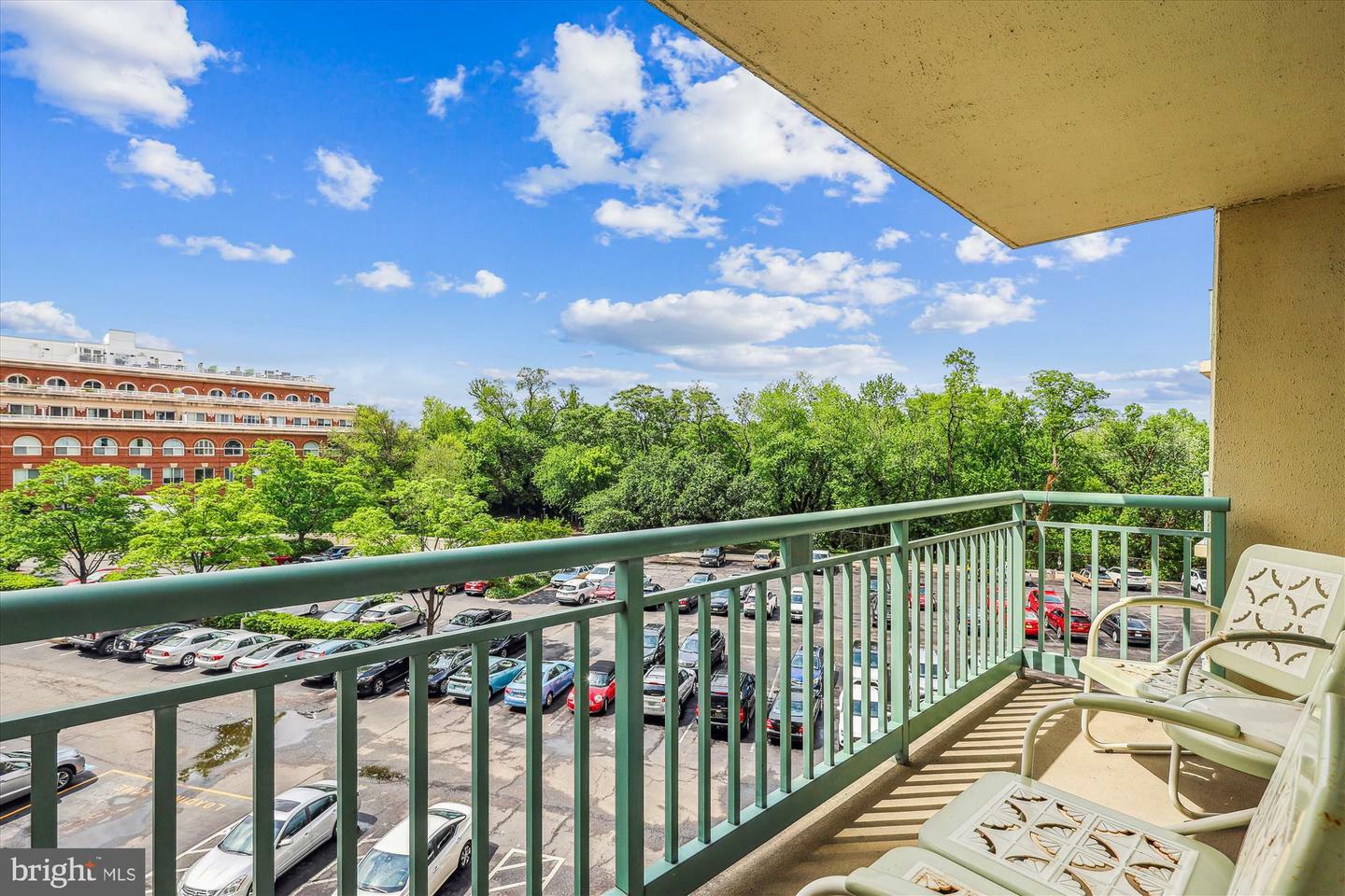 Property Photo: 501 Slaters Lane 316 VA 22314