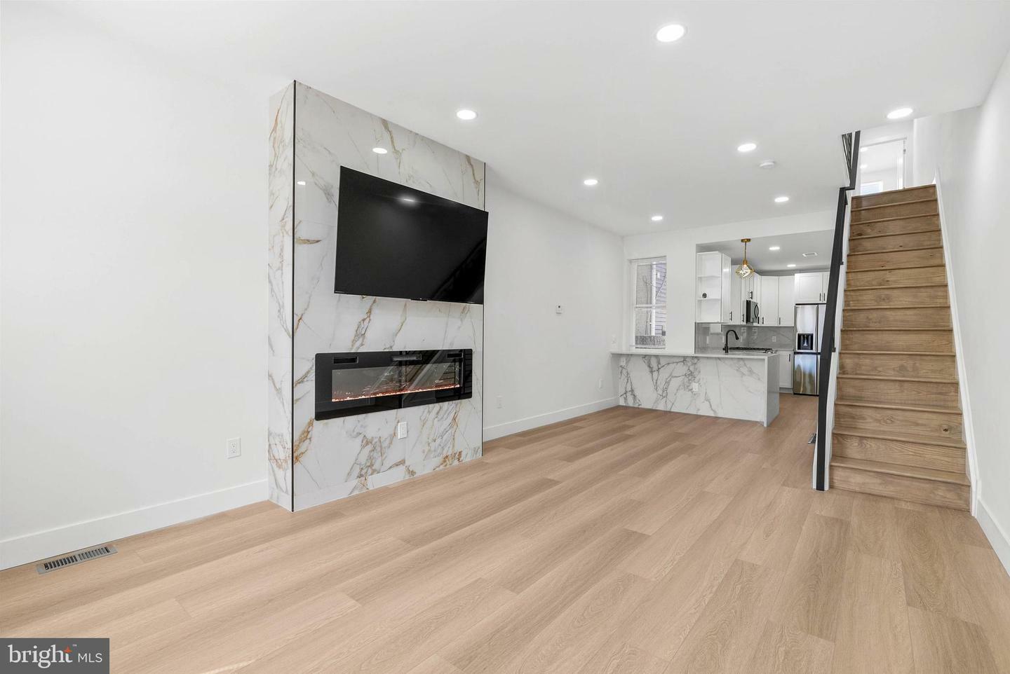 Property Photo: 2618 N 7th Street PA 19133