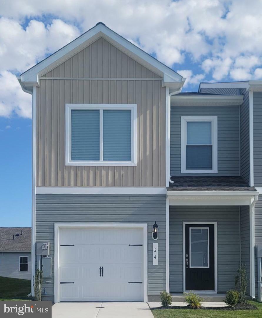 24 Cramsford Street  Falling Waters WV 25419 photo