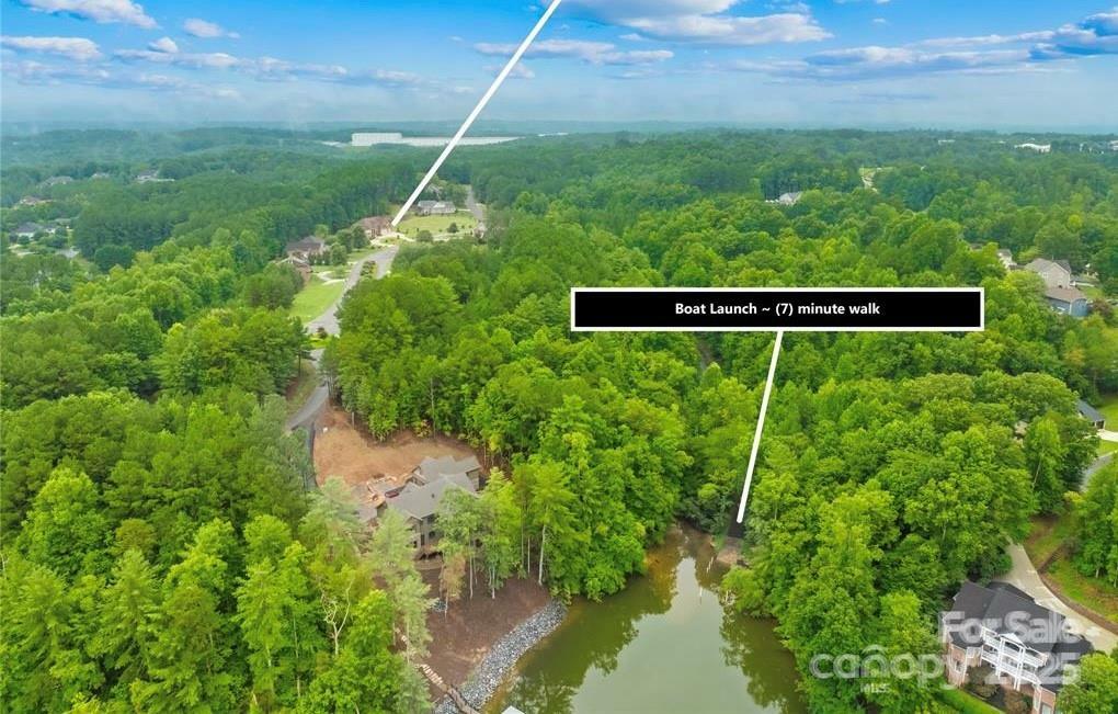 Property Photo: 2 Royal Vista Way NC 28630