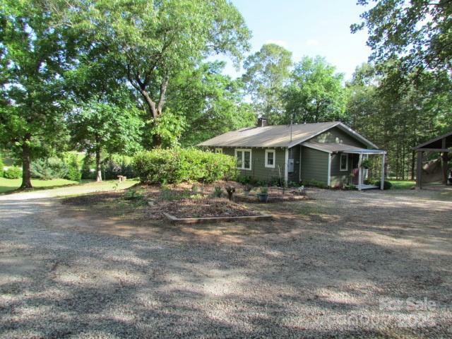 Property Photo:  112 Highway 14 Highway W  SC 29356 