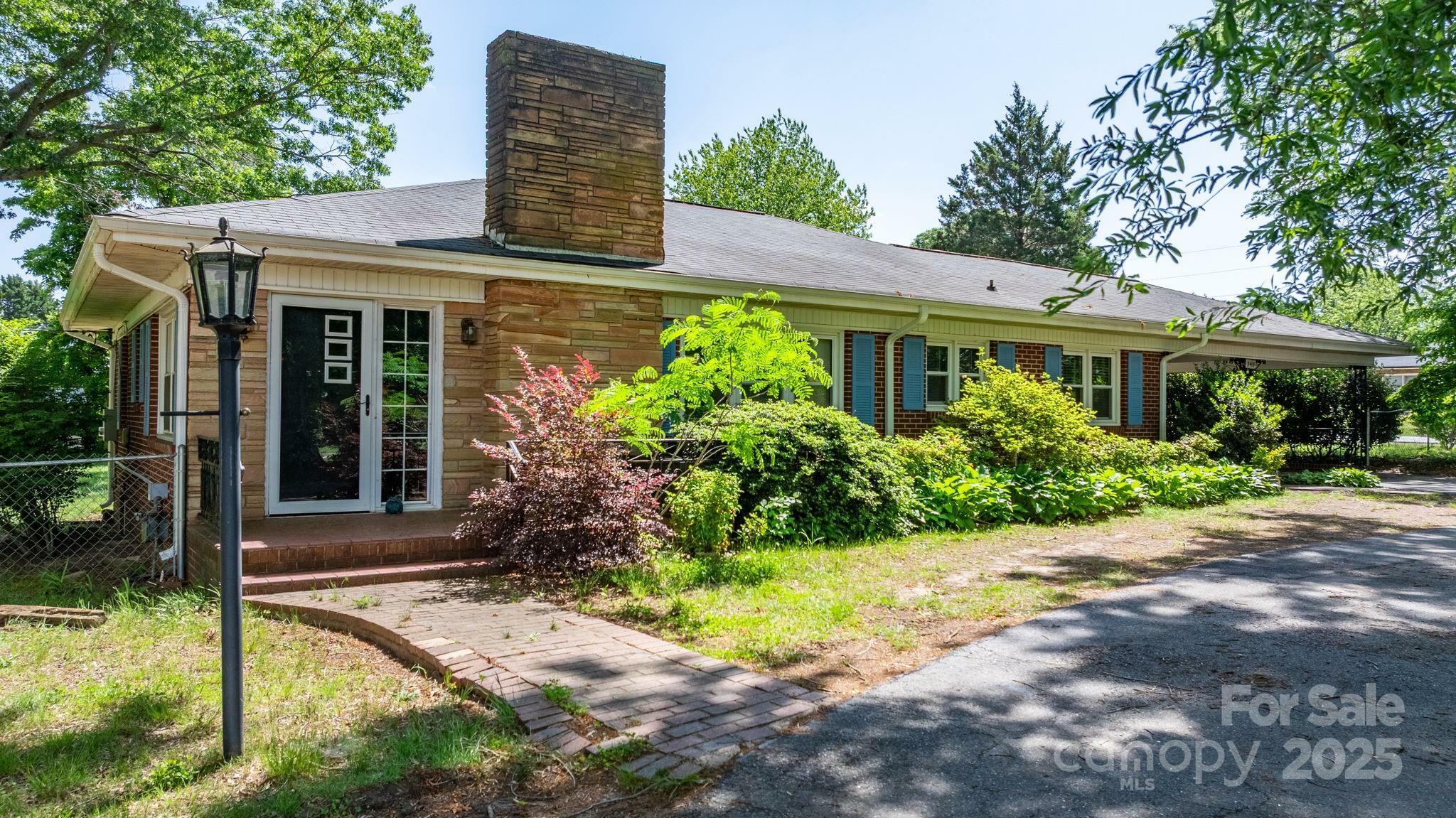 Property Photo:  3418 Sulphur Springs Road NE  NC 28601 