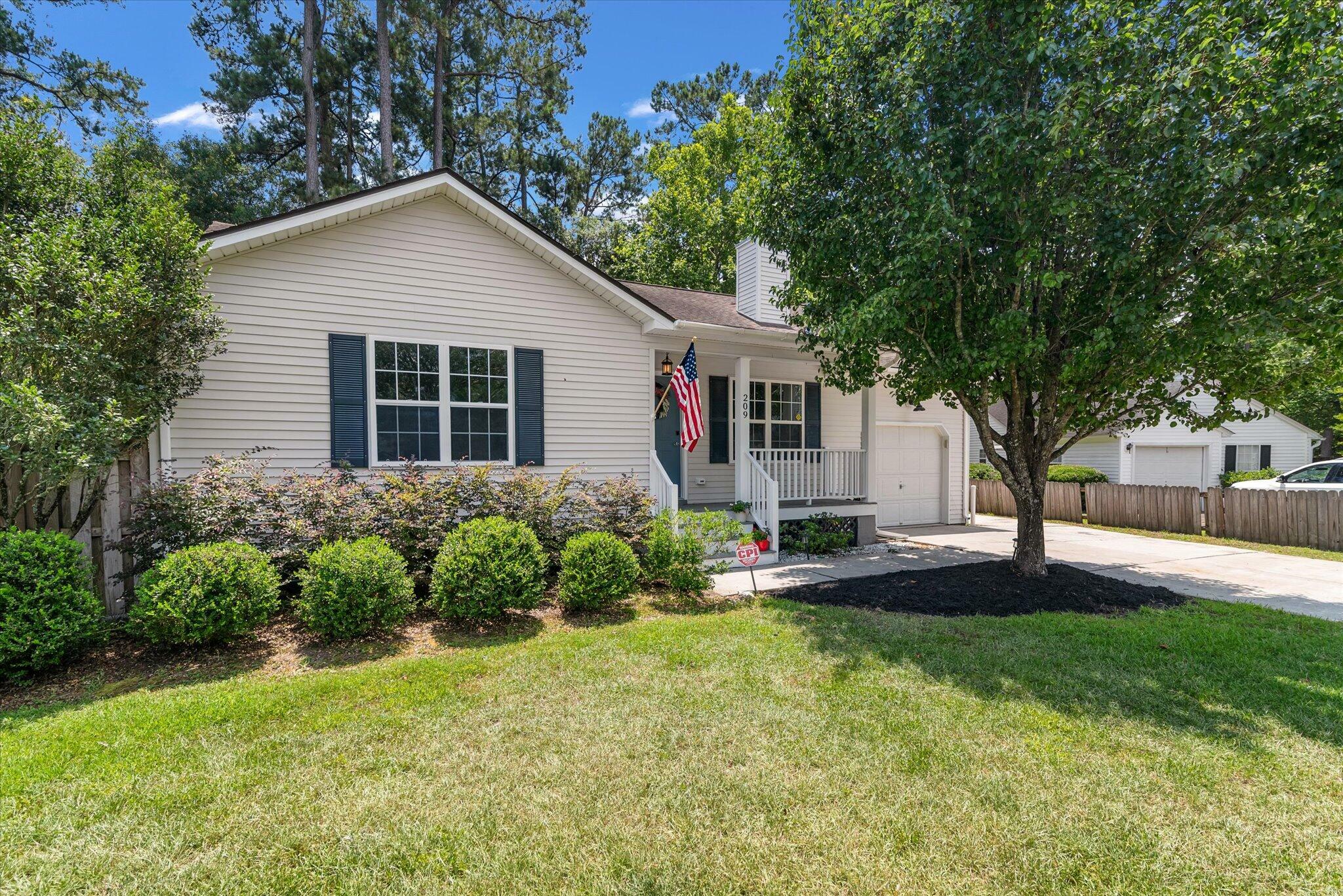 Property Photo:  209 Lipman Street  SC 29483 