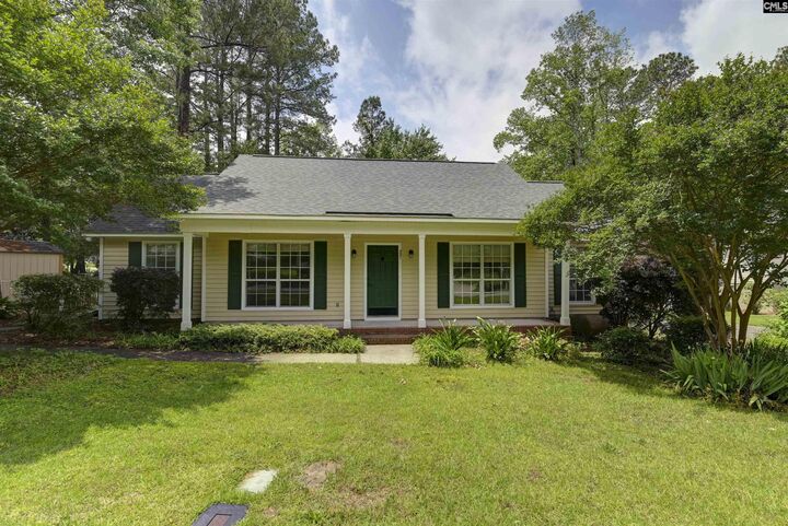 Property Photo:  331 Three Oaks  SC 29073 