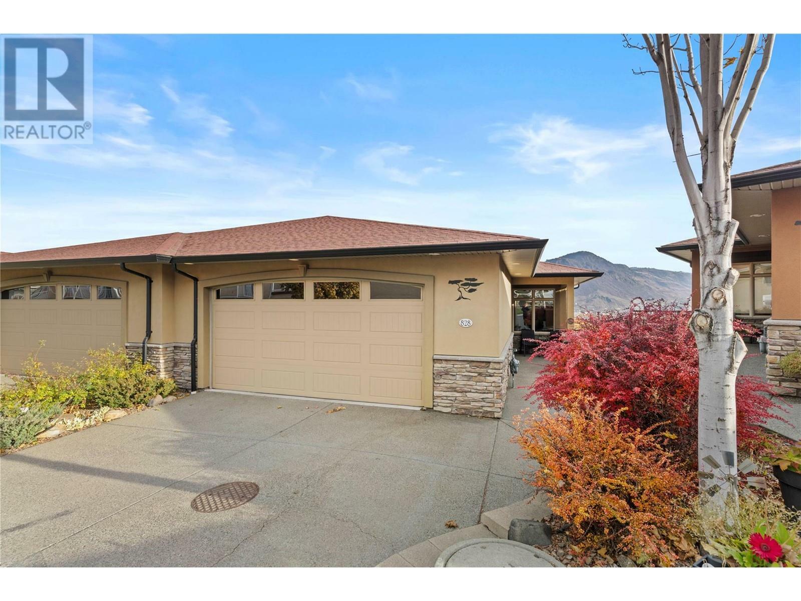 Property Photo: 15 Hudson'S Bay Trail 828 BC V2C 6S6