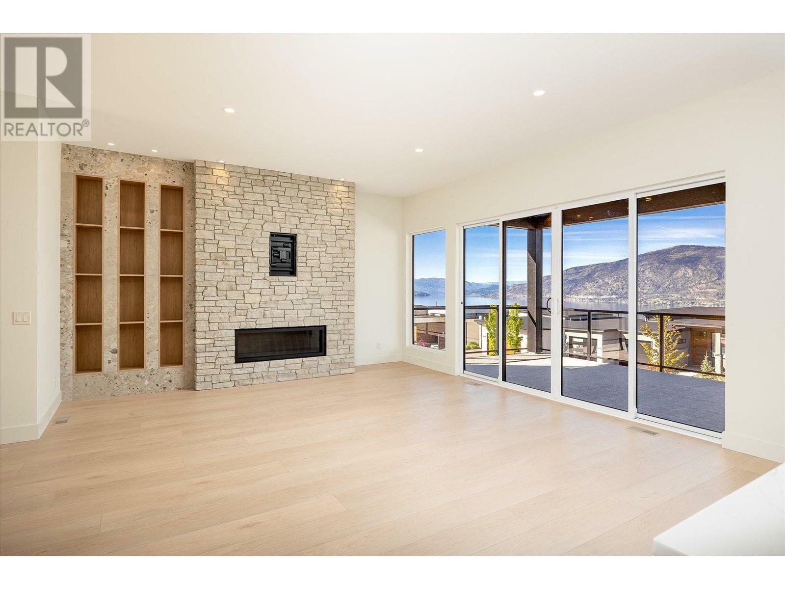 Property Photo: 9489 Ledgestone Road BC V4V 0A4