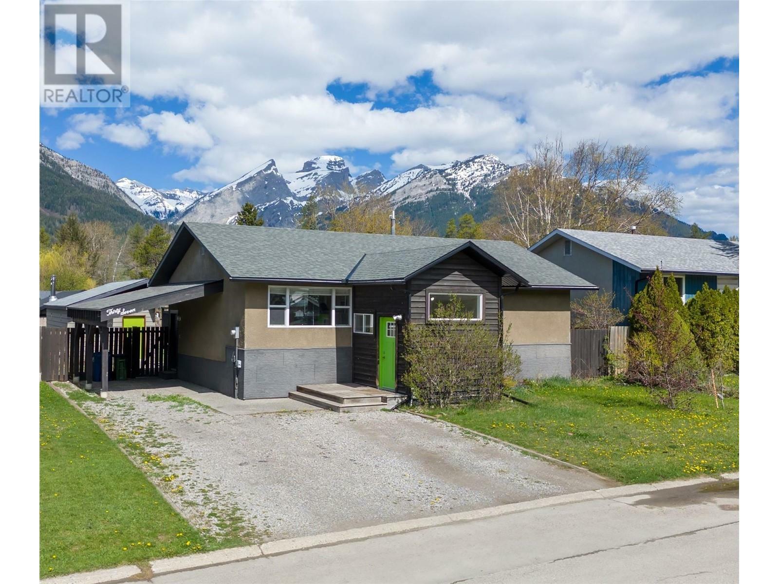Photo de la propriété: 37 Ridgemont Drive BC V0B 1M2