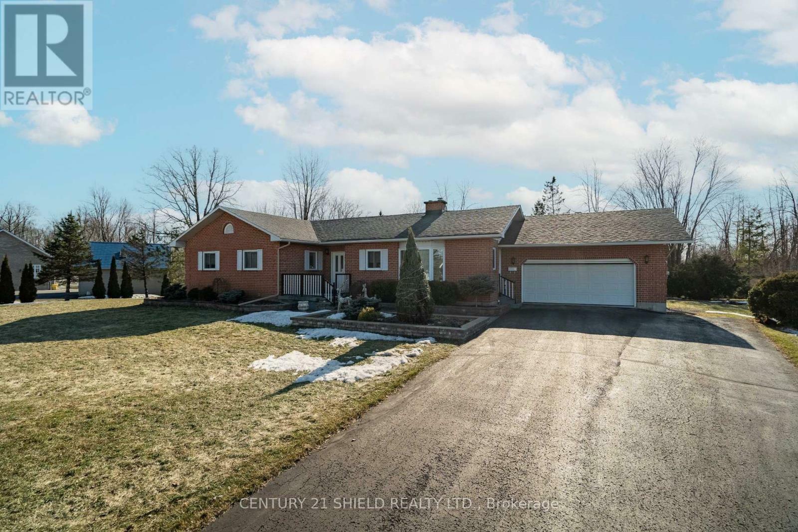 5514 Poplar Avenue  South Stormont ON K0C 1P0 photo
