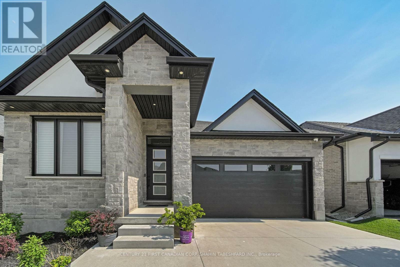 Property Photo: 6990 Clayton Walk 45 ON N6P 0B2