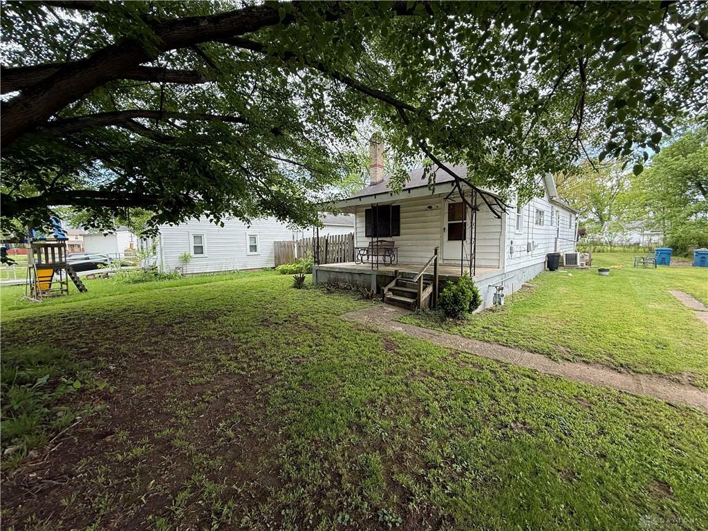 Property Photo: 3304 Cottage Road OH 45439