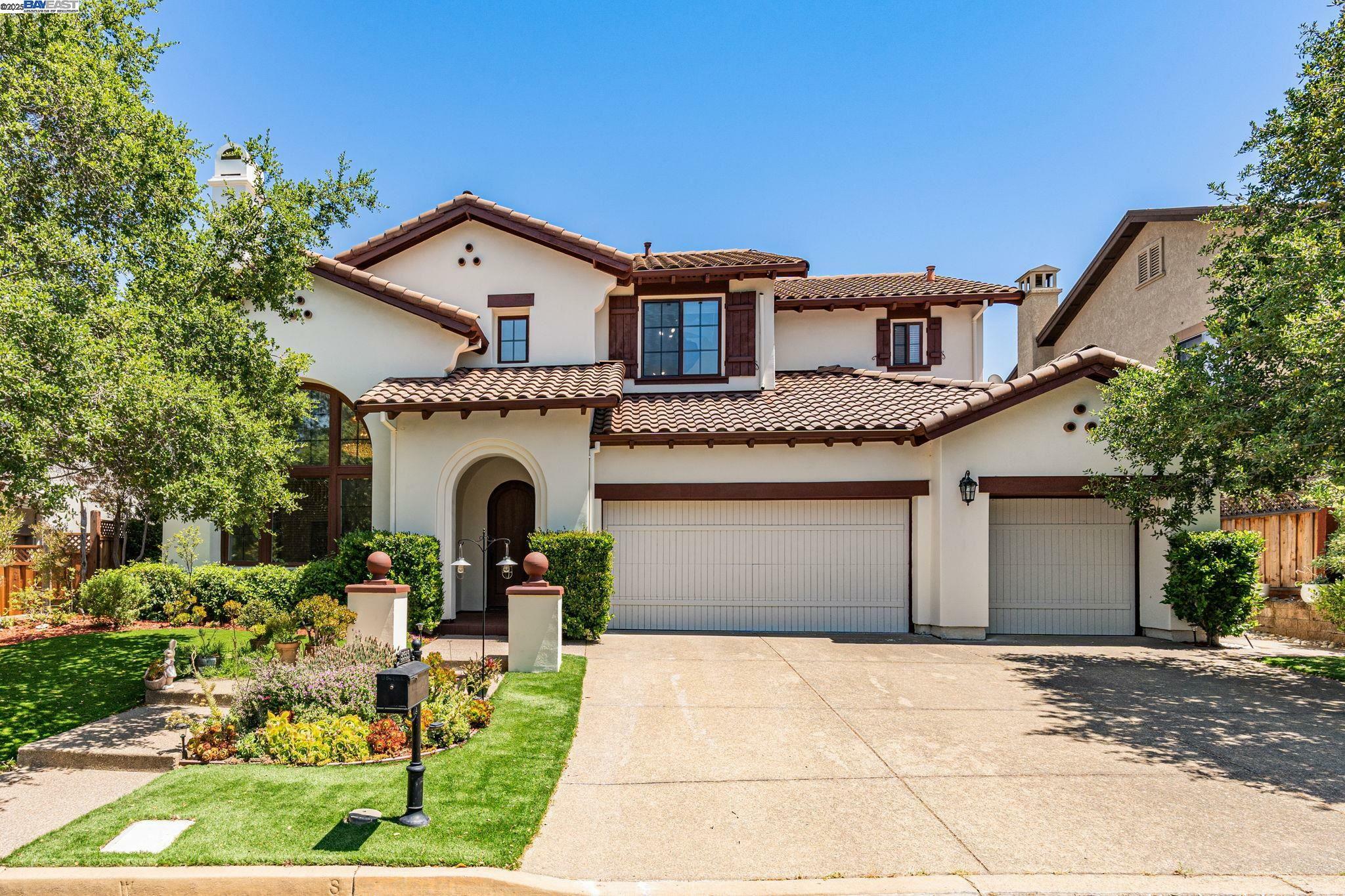 Property Photo: 3535 Lessini CA 94566