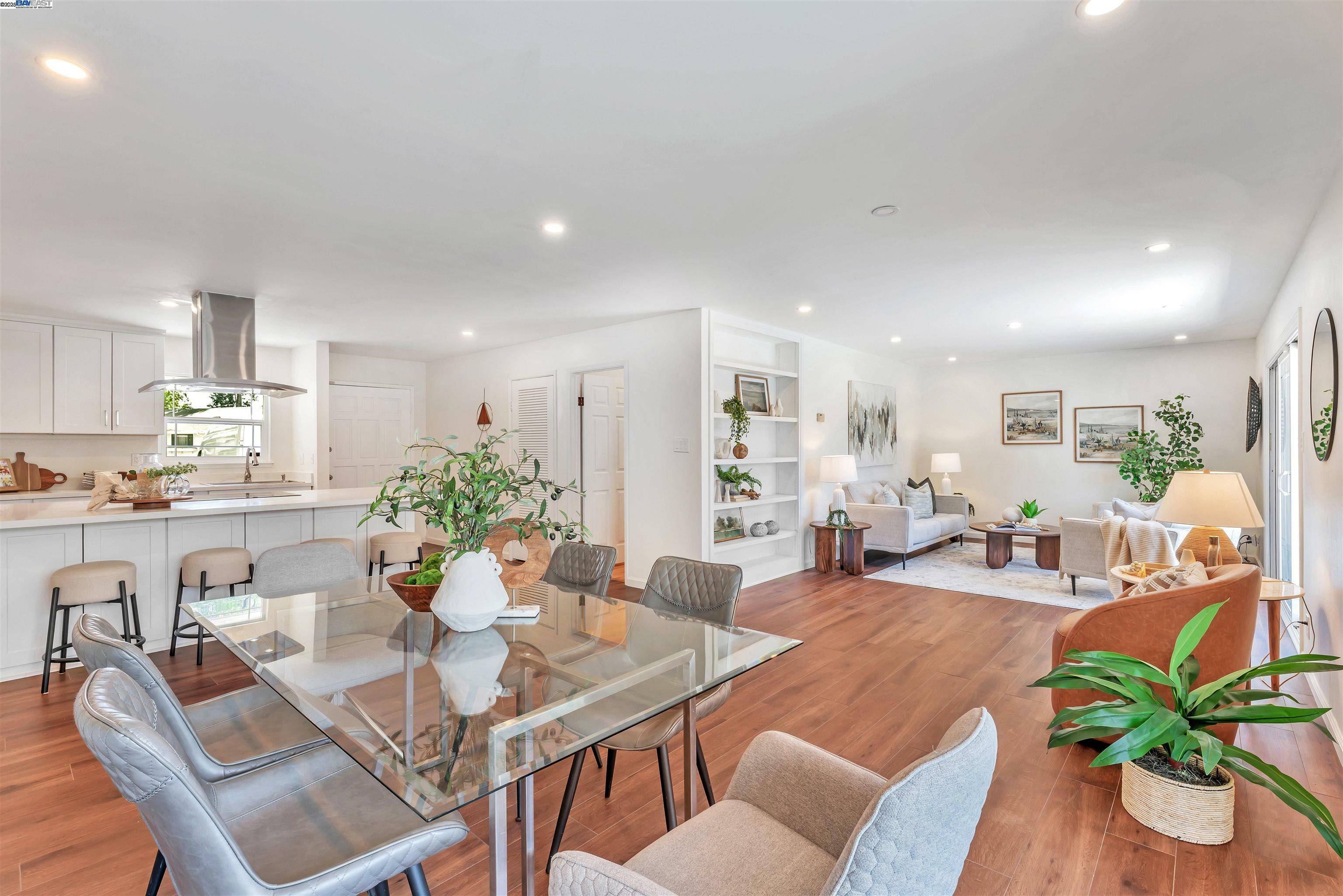 Property Photo: 38411 Dennis Ct CA 94536