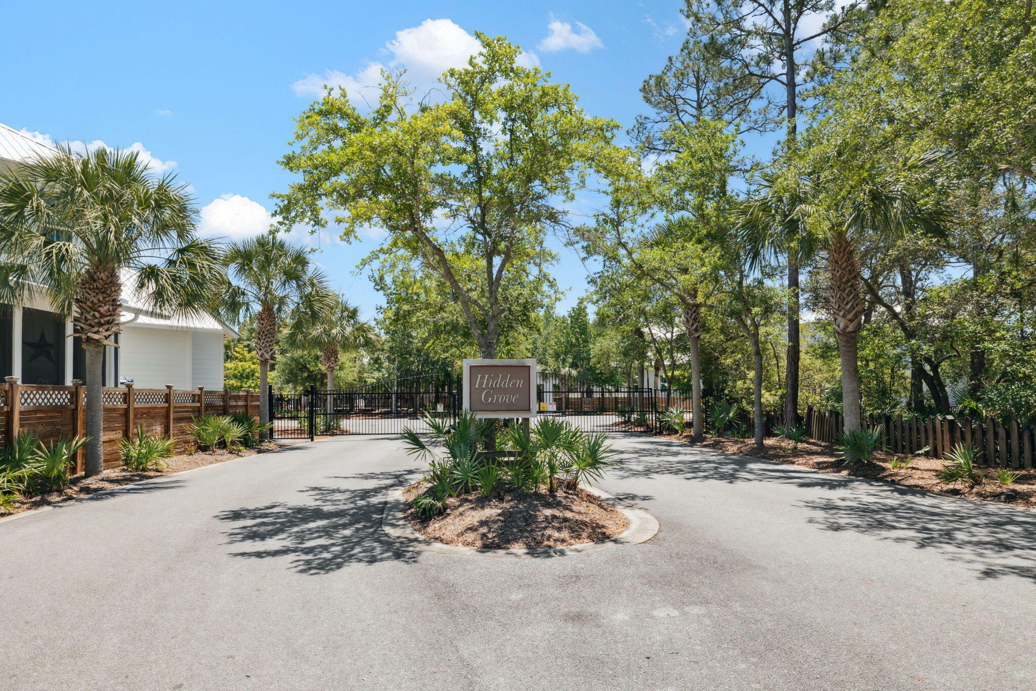 Property Photo: 12 Marlberry Trace FL 32459