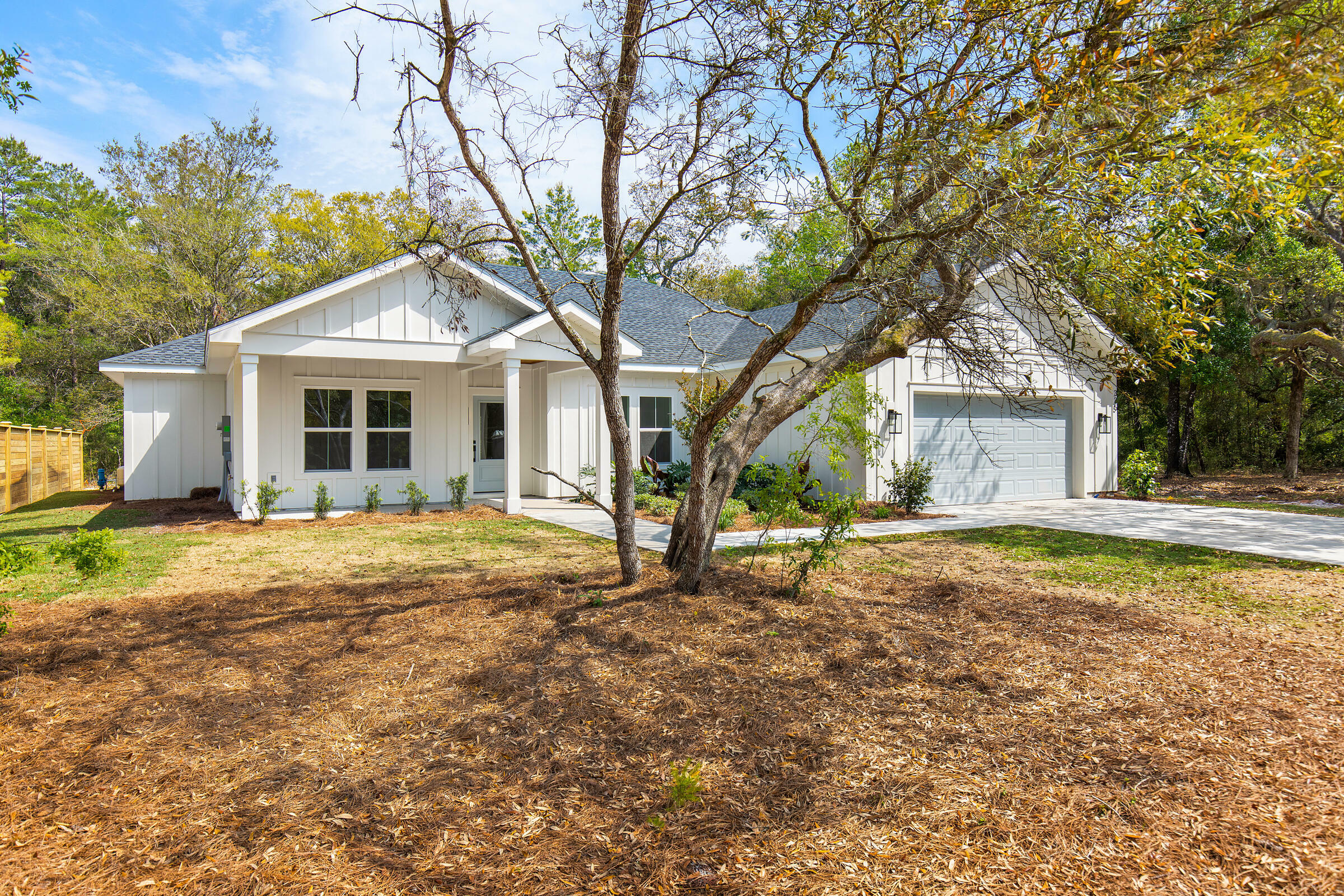 335 J Hunter'S Way S  Freeport FL 32439 photo