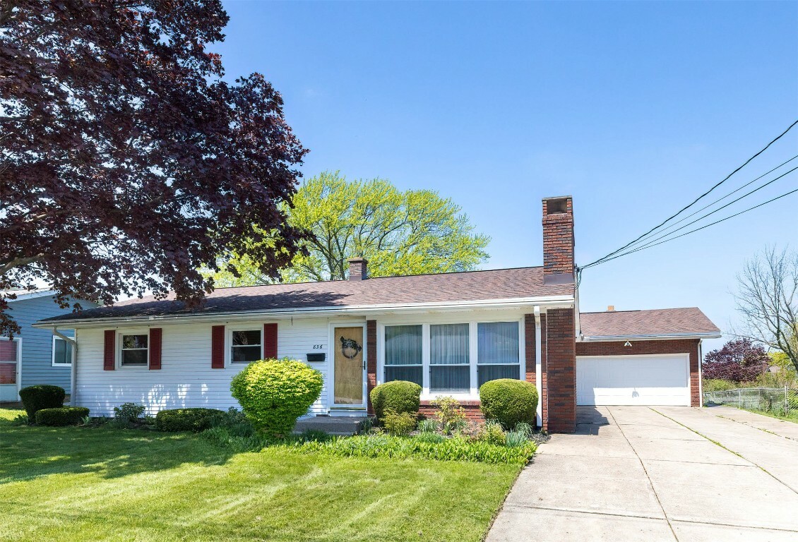 836 E 43rd Street  Erie PA 16504 photo