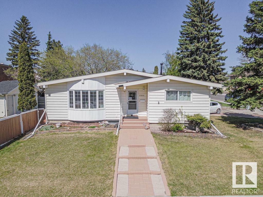 Property Photo: 5204 109 Street NW AB T6H 3A4