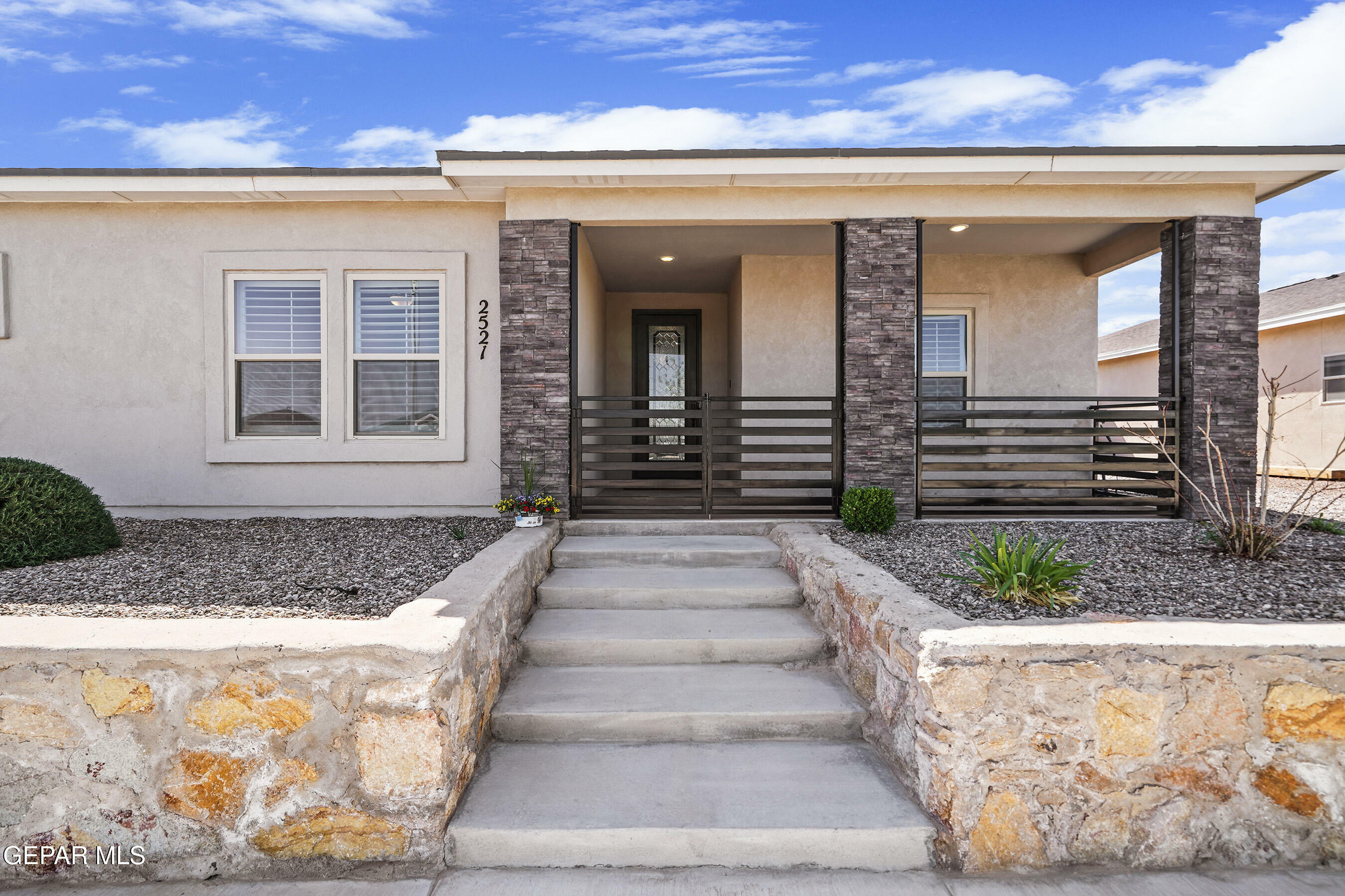 Property Photo: 2521 Mike Price Drive TX 79938