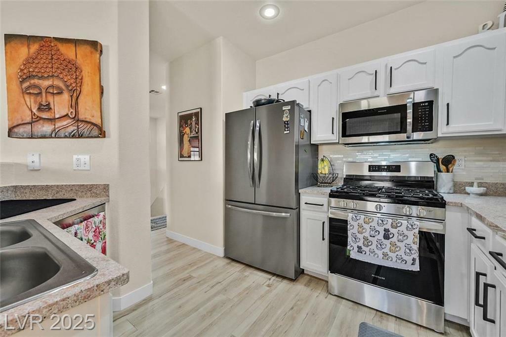 Property Photo: 8737 Red Brook Drive 201 NV 89128