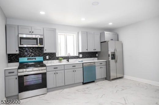 Property Photo:  834 W 5th St  NJ 07063 